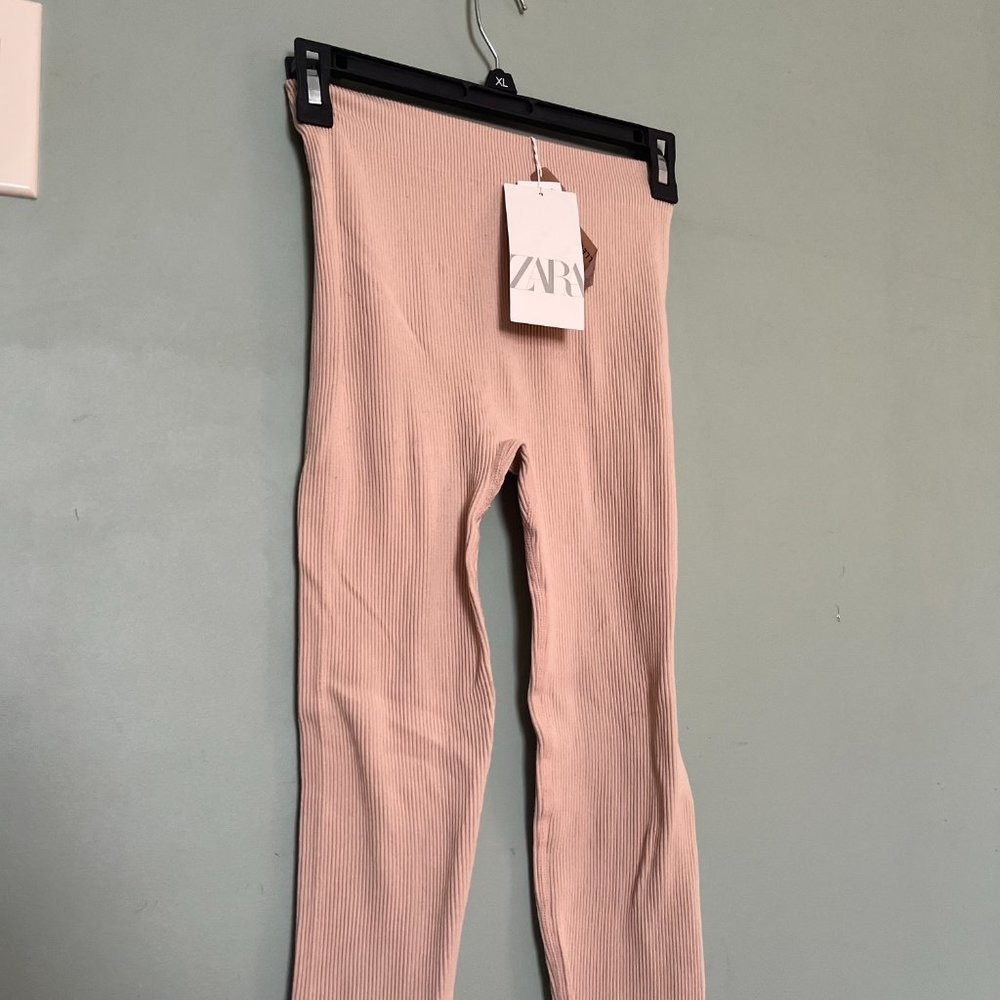 ZARA NWT Cream Leggings